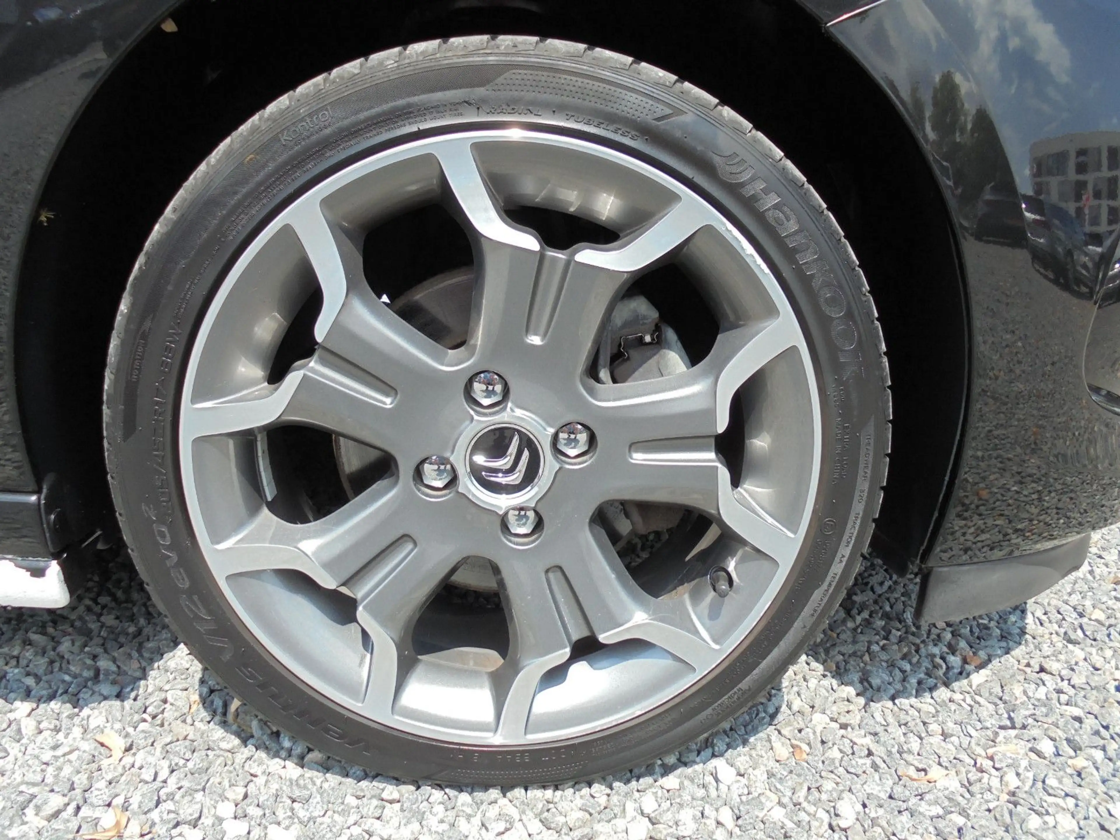 Citroen DS3 Ultra-Prestige — photo 12
