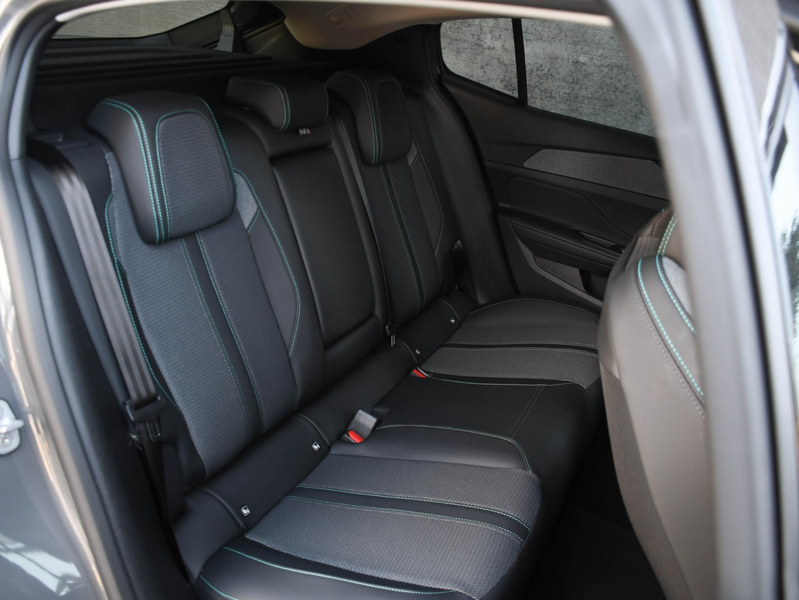 Peugeot 408 Allure 1.2 Hybrid 145pk Automaat ADAP. CRUISE | DA — photo 11