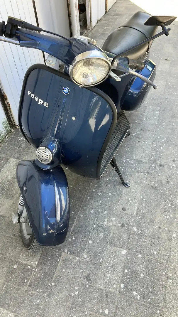 Vespa Primavera 125 - 1