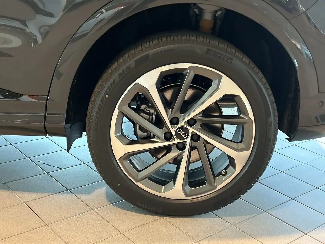 Audi Q5 снимка Audi Q5