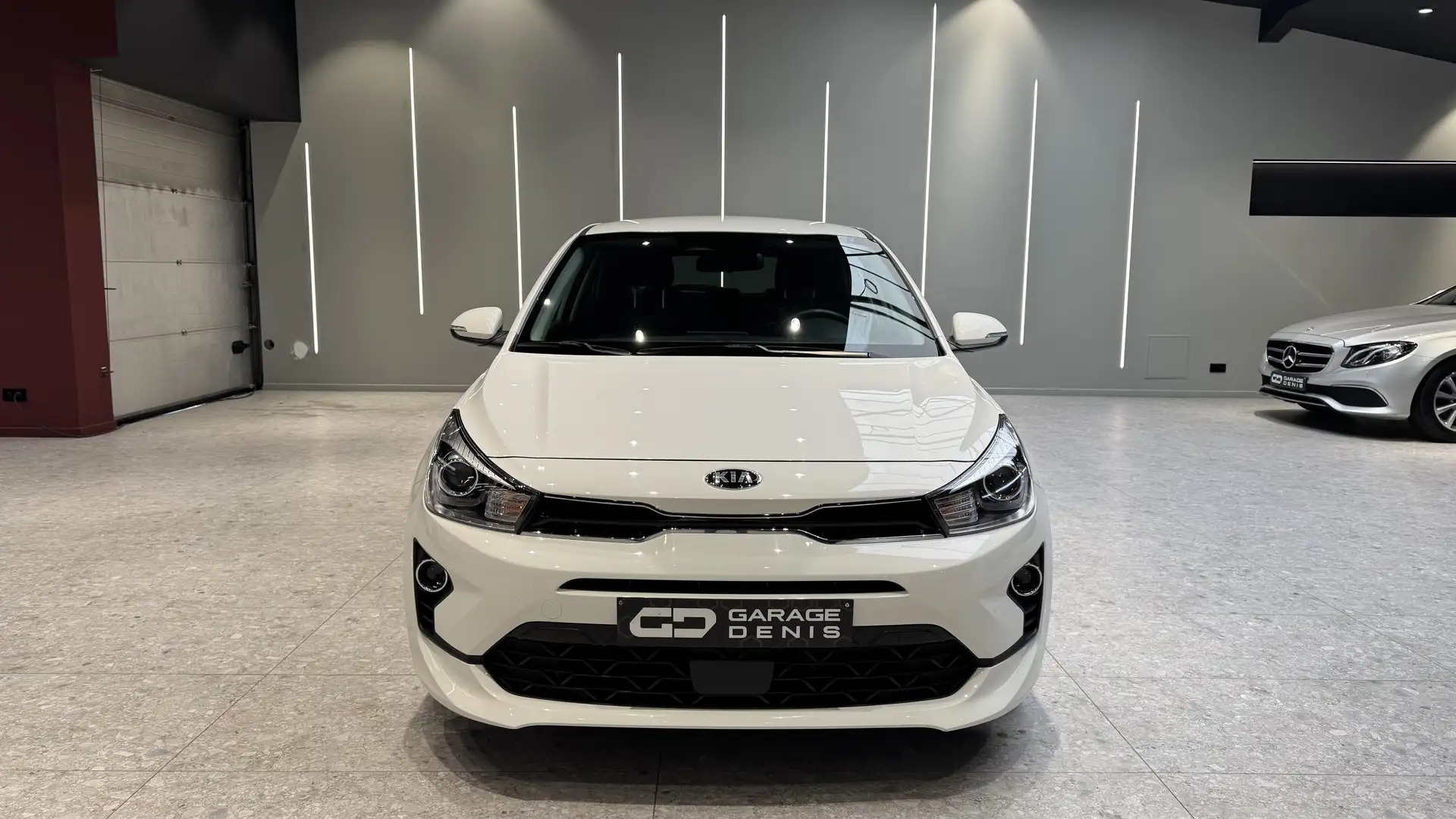 Kia Rio 1.0 T More*BOITE-AUTO**GPS+CAMERA*LED*GARANTIE Blanc - 2