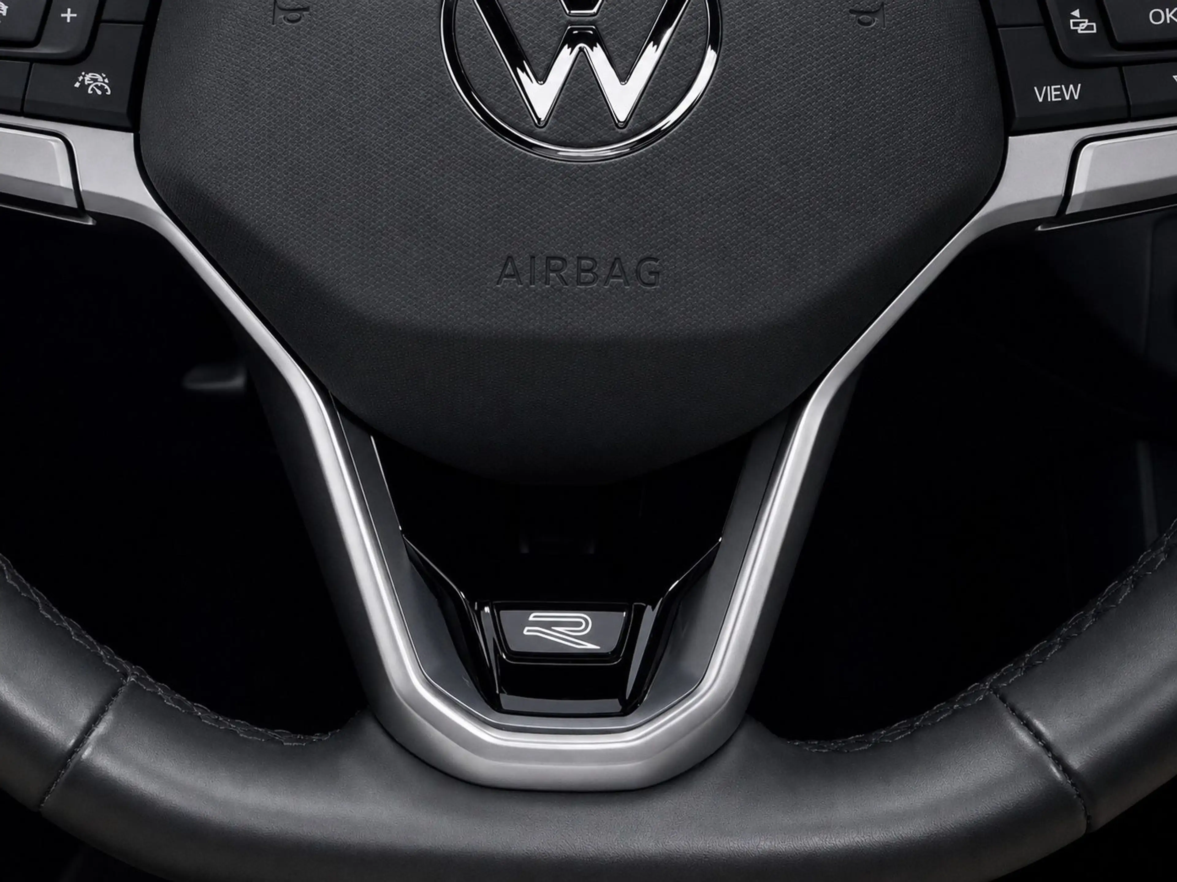 Volkswagen Taigo R-Line 1.0 TSI * PANO - DACH * ACC * LED * — photo 8