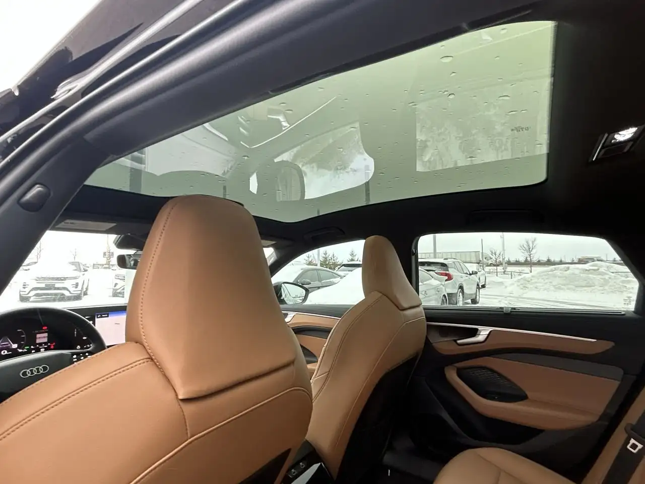 Audi A6 снимка Audi A6