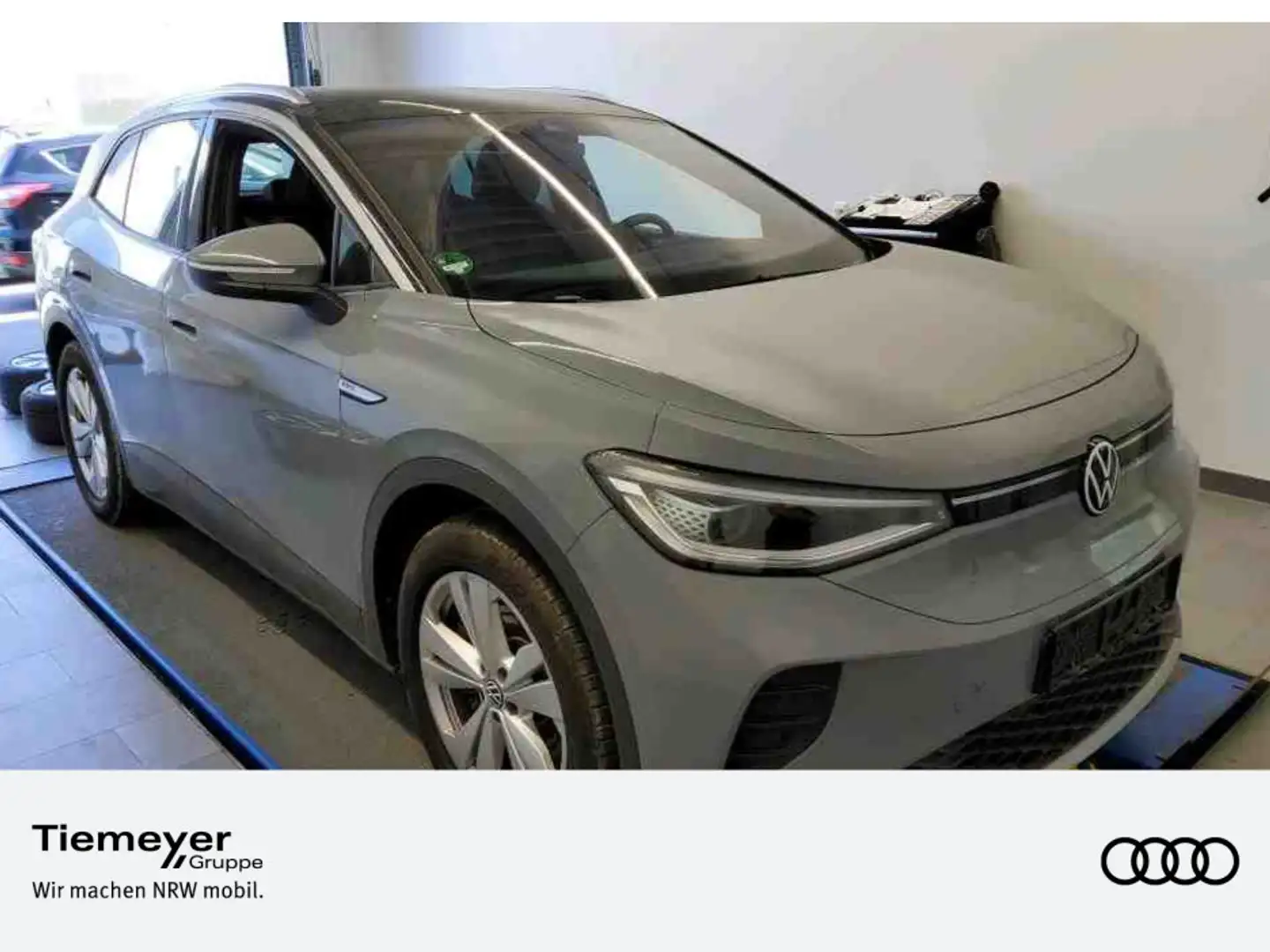 Volkswagen ID.4 PRO TECH LM20 WÄRMEPUMPE PANO AHK Grau - 1