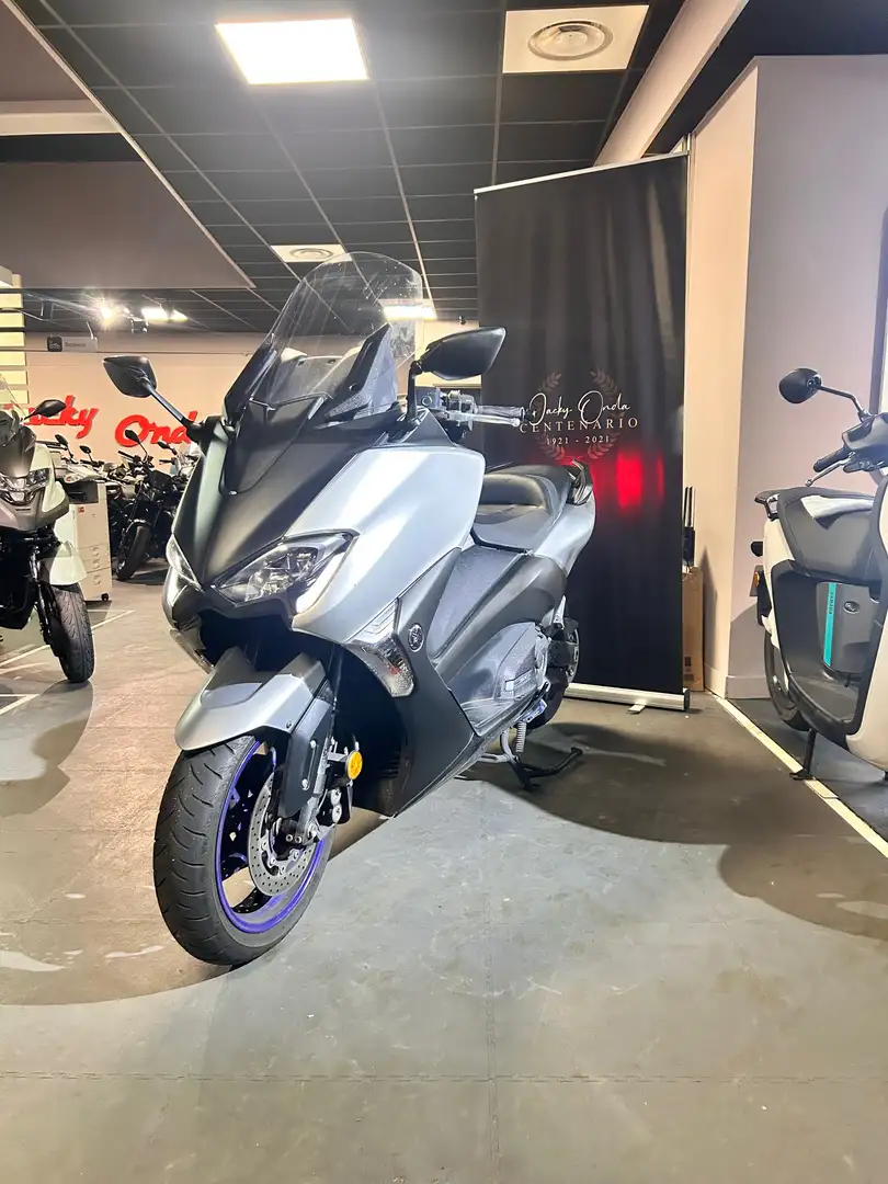Yamaha TMAX 530 Argent - 2