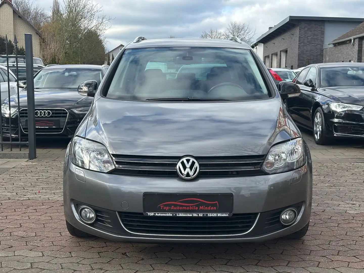 Volkswagen Golf Plus 1.2 TSIStyle/Klima/SHZ/2.Hand Grau - 2