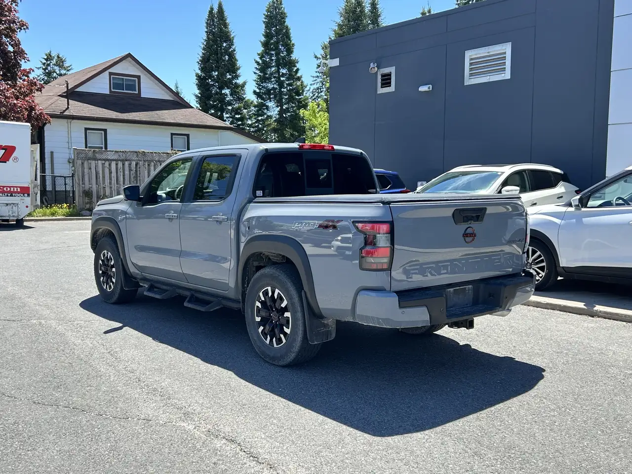 Nissan Frontier снимка Nissan Frontier