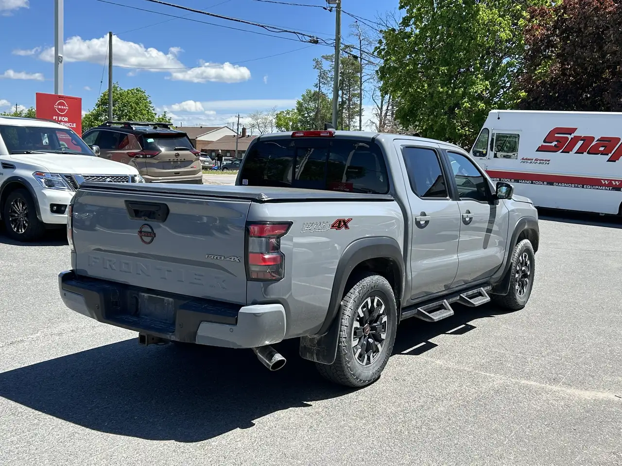 Nissan Frontier снимка Nissan Frontier