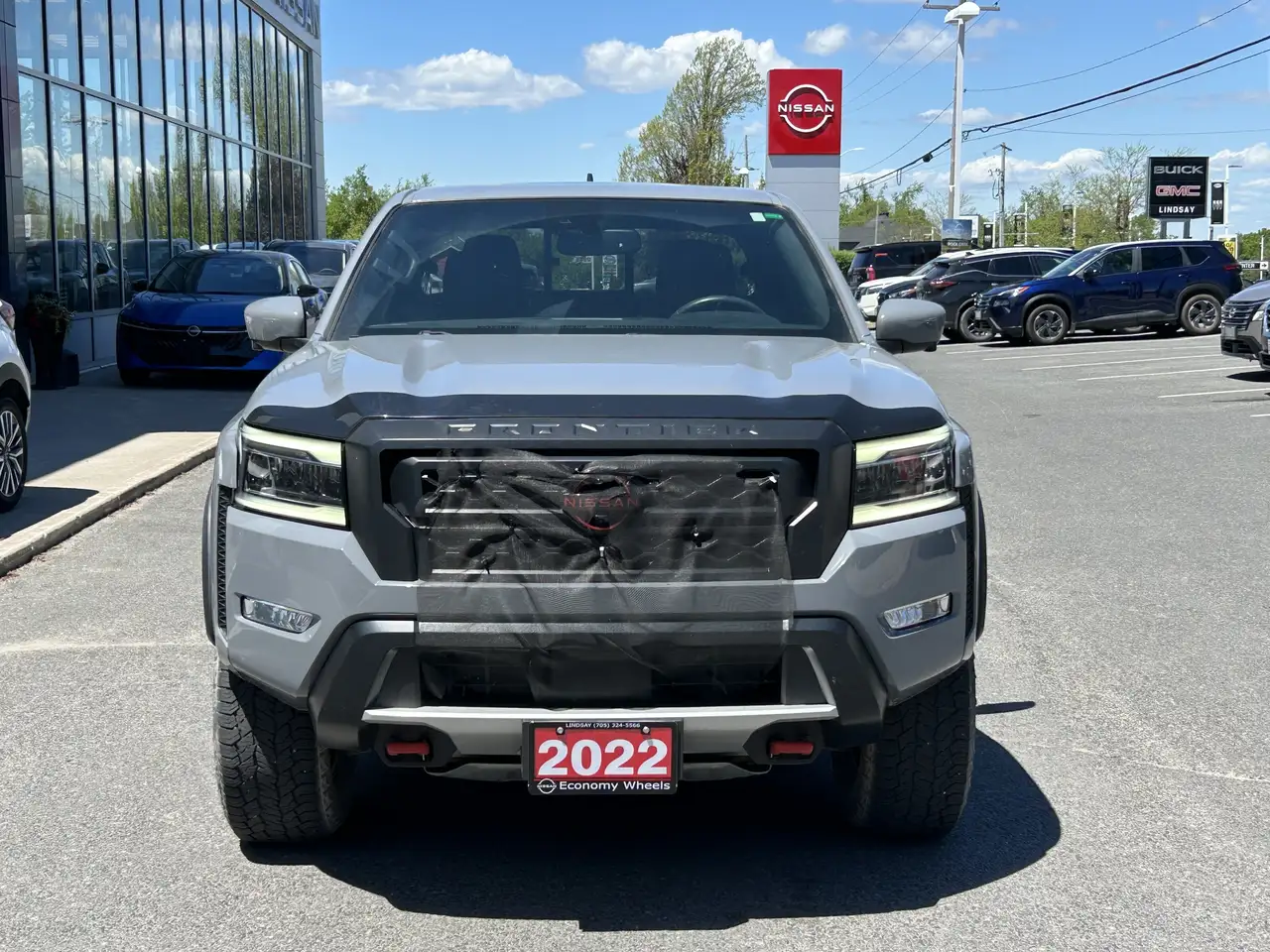 Nissan Frontier снимка Nissan Frontier