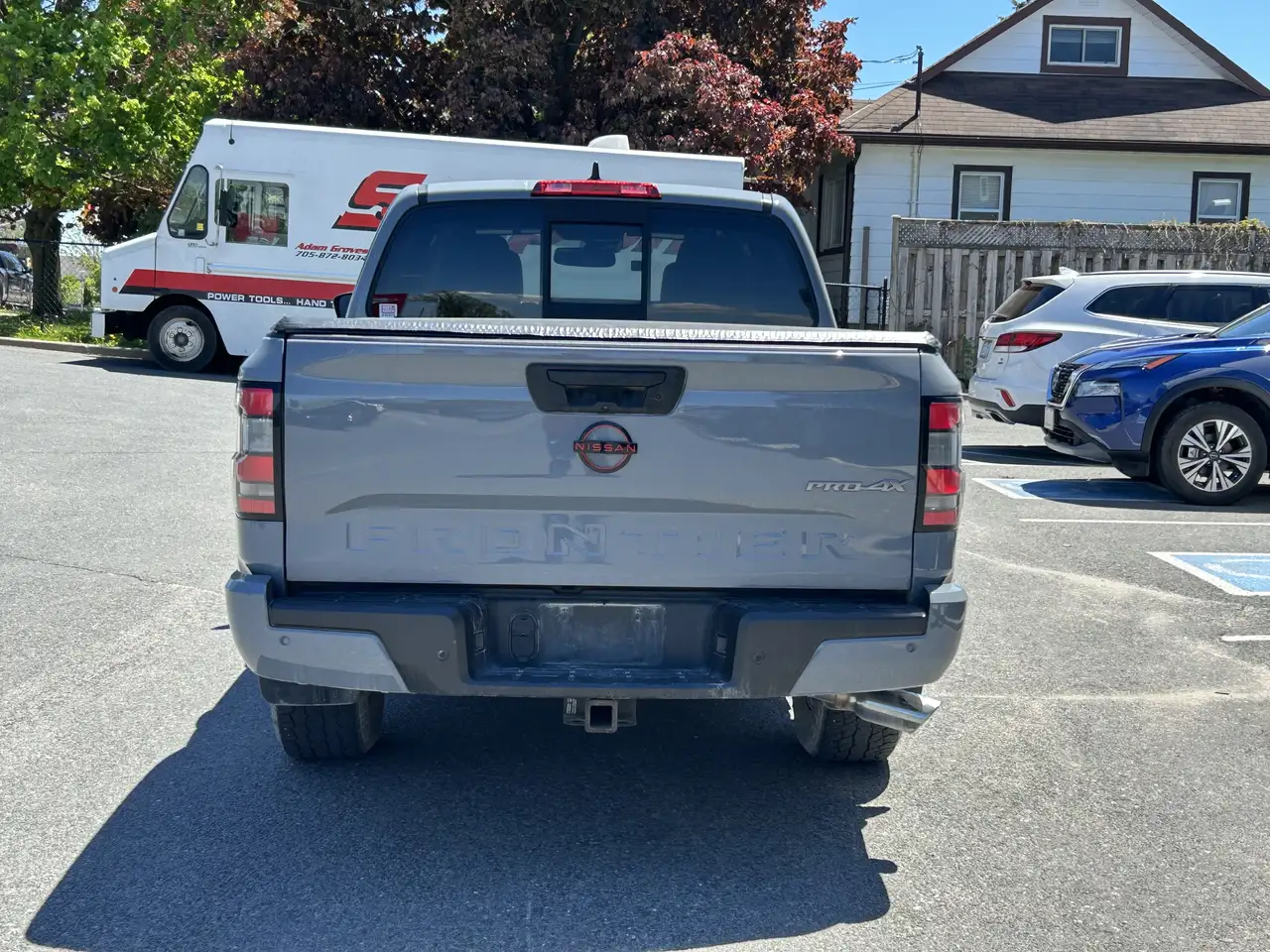Nissan Frontier снимка Nissan Frontier