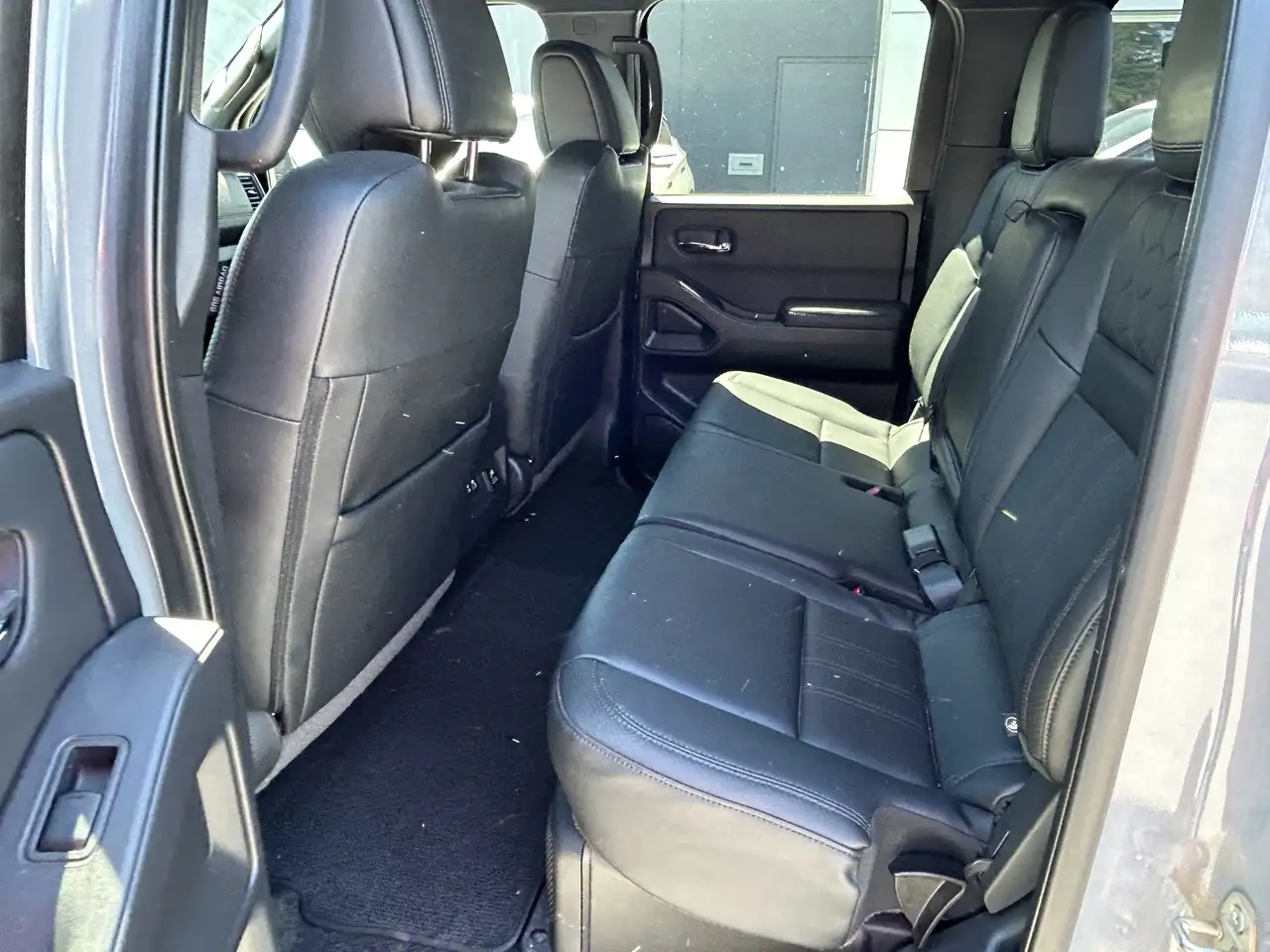 Nissan Frontier снимка Nissan Frontier