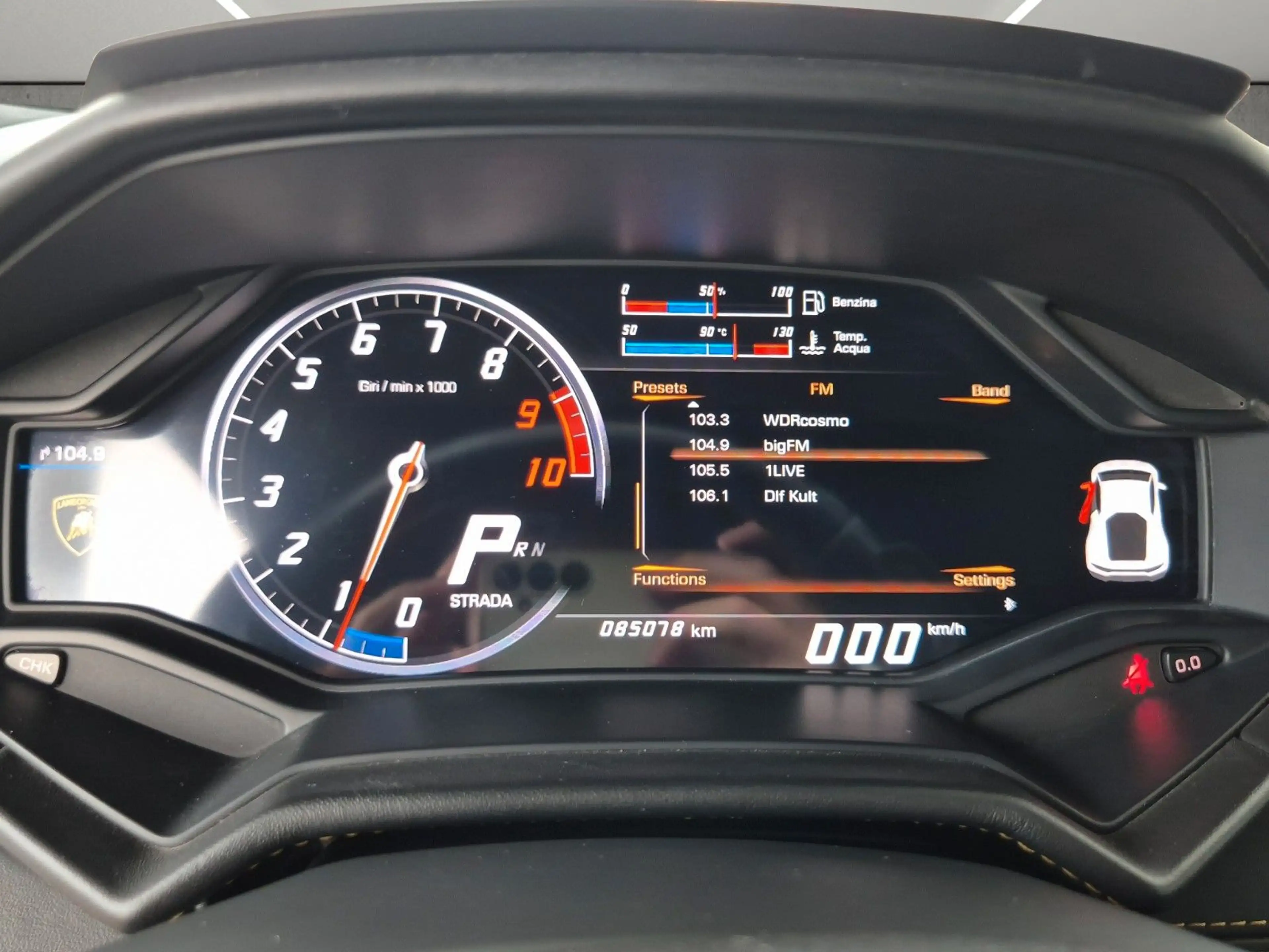 Lamborghini Huracán Spyder Navi LED PDC SHZ — photo 11