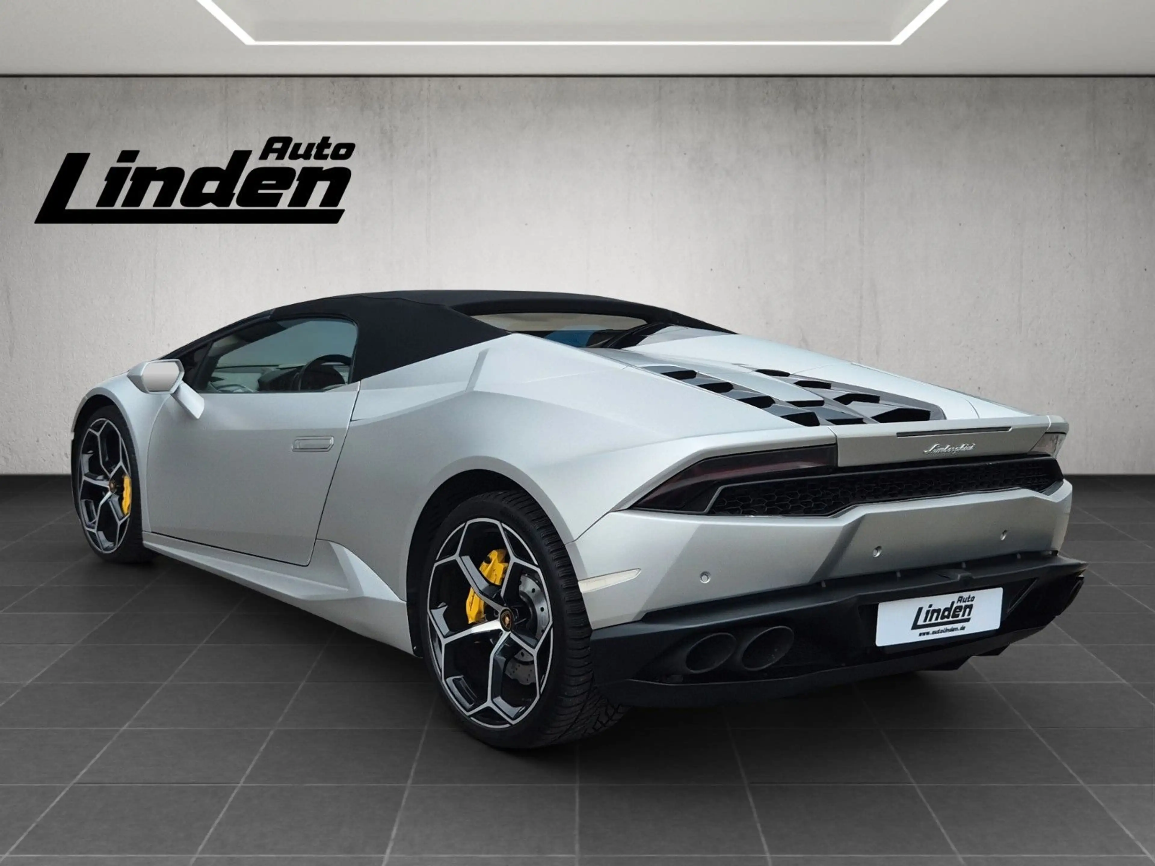 Lamborghini Huracán Spyder Navi LED PDC SHZ — photo 3
