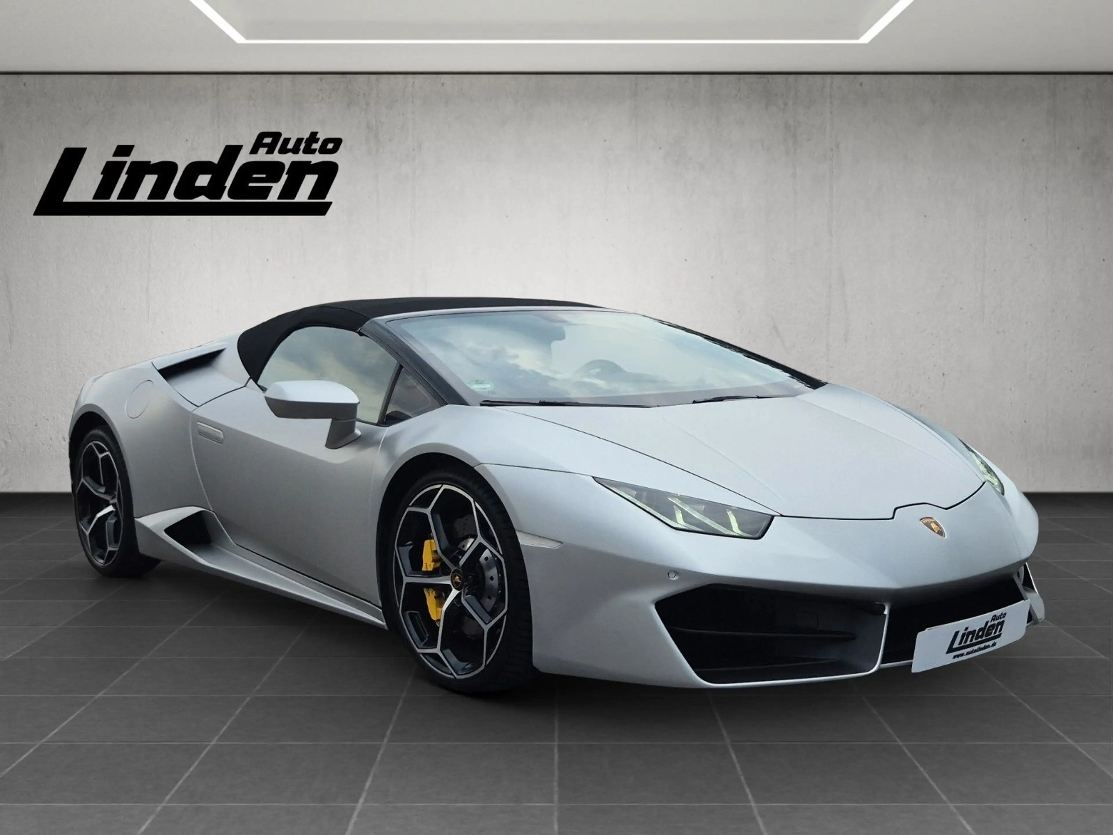 Lamborghini Huracán Spyder Navi LED PDC SHZ — photo 7