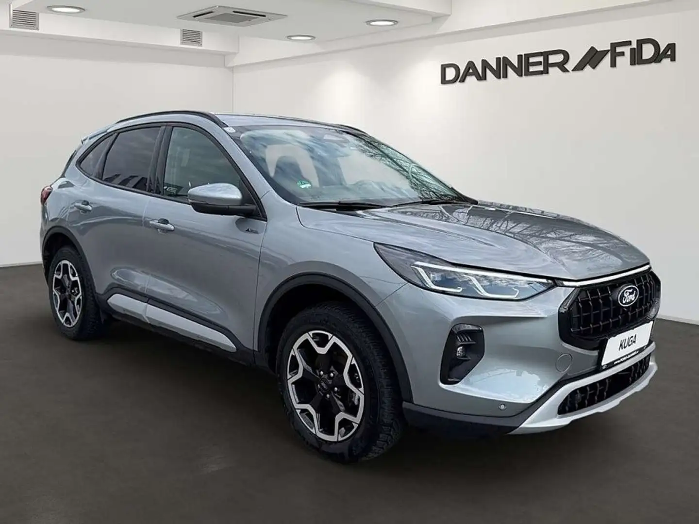 Ford Kuga 183PS 2,5 Duratec FHEV Active Allrad Aut. (SOFO... Silber - 2