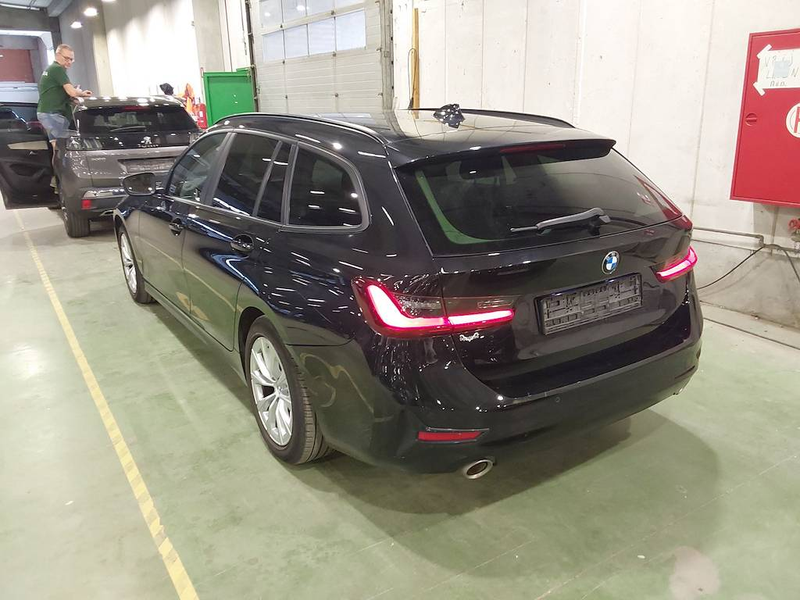 BMW 318 🔺318*LOOK M TECHNIK*CUIR*CAR PASS*🔺 — photo 2