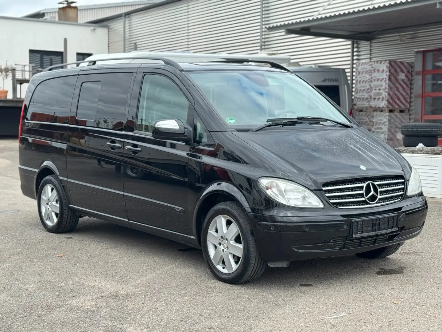 Mercedes-Benz Viano 2.2 CDI lang | 8-fach | 7-Sitzer Noir - 1