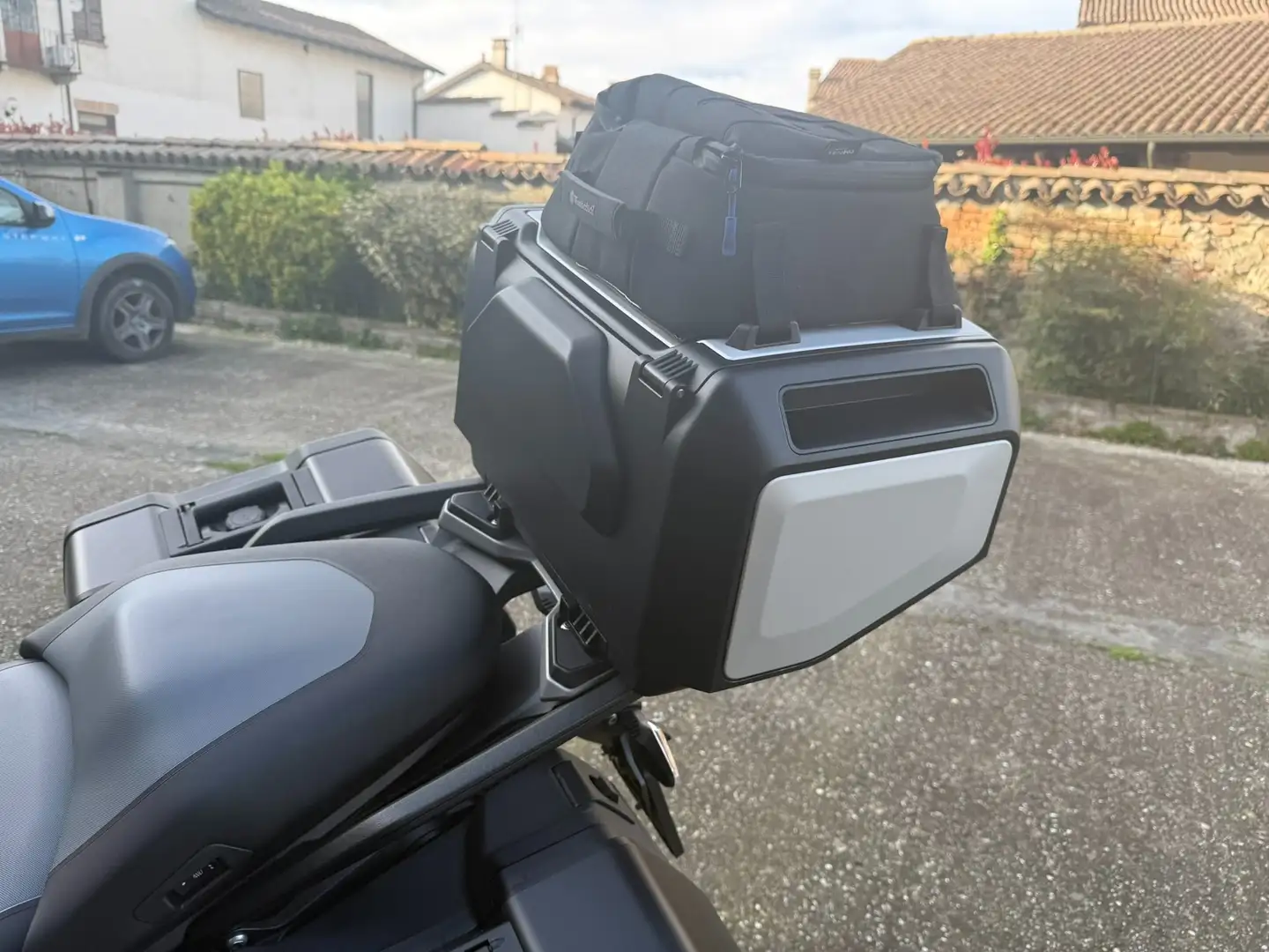 BMW R 1300 GS Tramuntana Verde - 1
