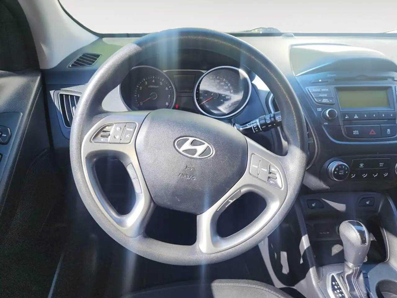Hyundai TUCSON снимка Hyundai TUCSON