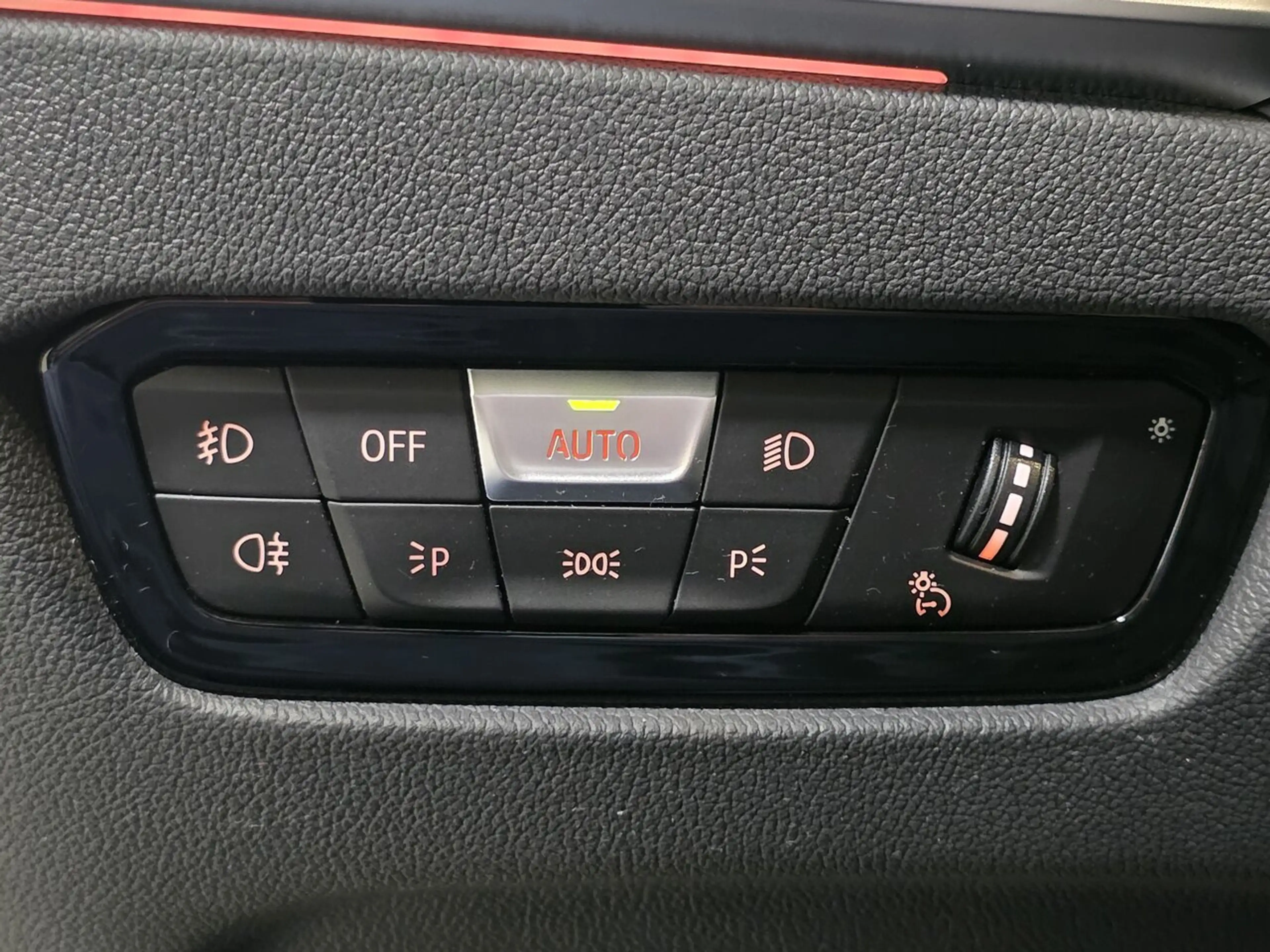 BMW 330 e xDrive Autom.  - M Pack - GPS - Pano - Topstaat! — photo 24