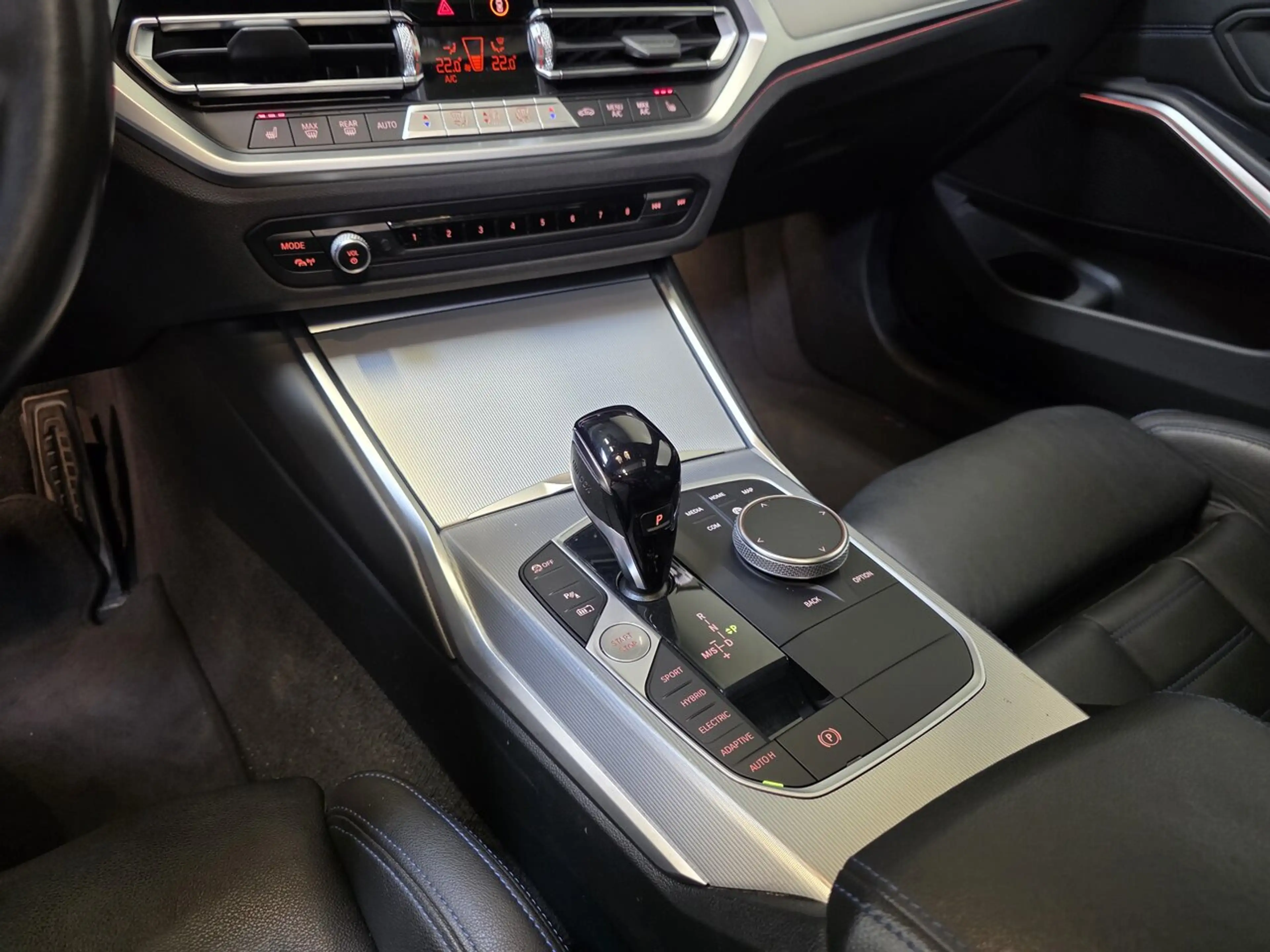 BMW 330 e xDrive Autom.  - M Pack - GPS - Pano - Topstaat! — photo 13