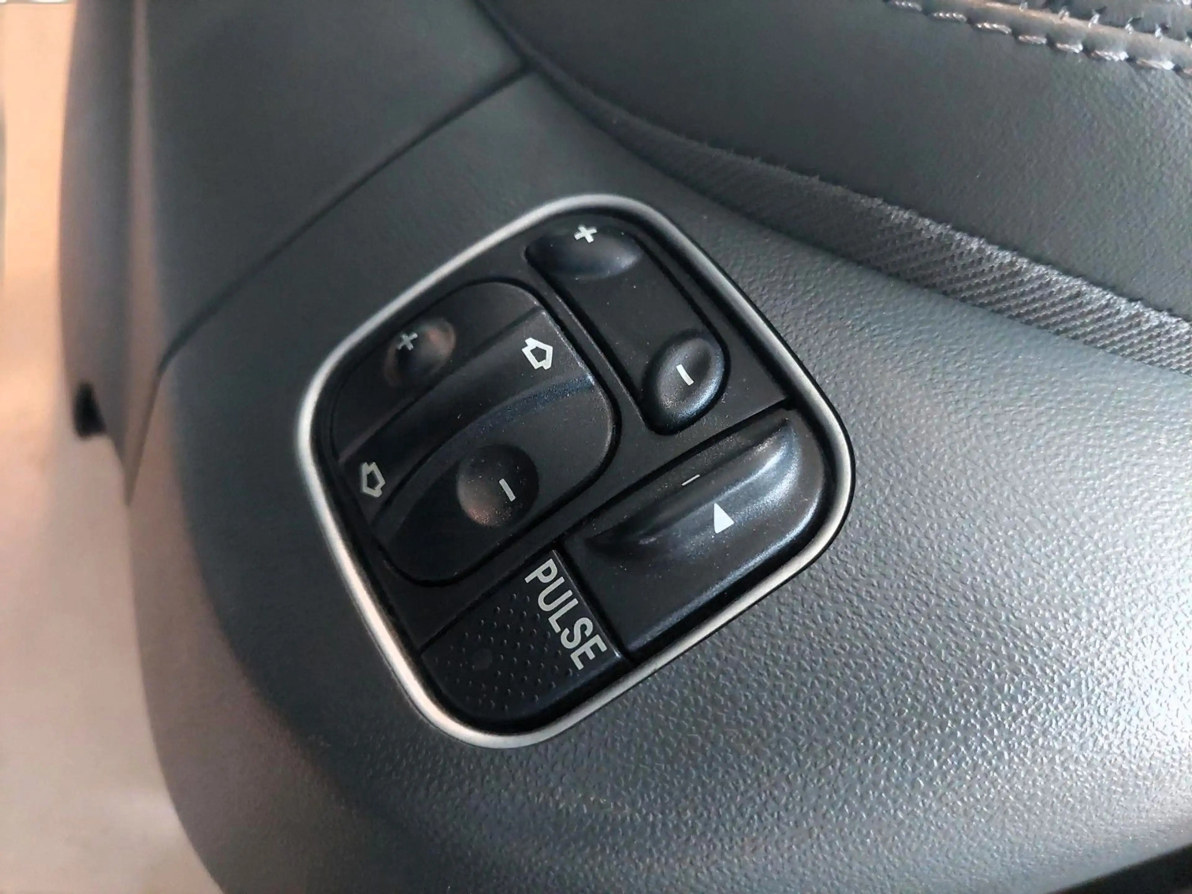 Mercedes-Benz SL 600 Cabrio V12|BI-XENON|NAVI|KAMERA|PDC|VOLL — photo 12