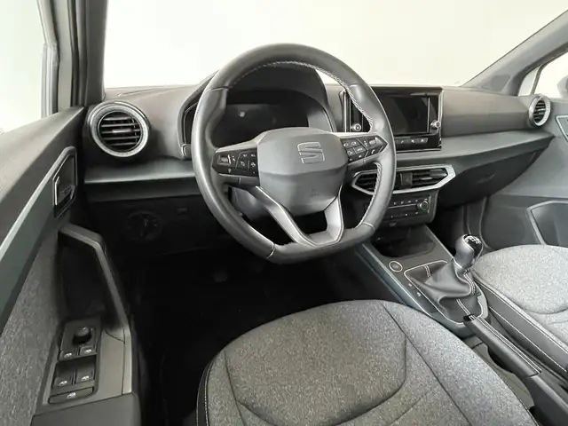 SEAT Arona view 9