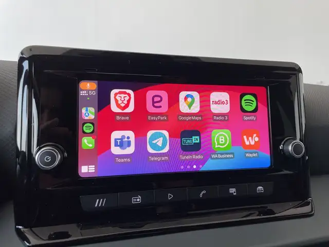 SEAT Arona view 12