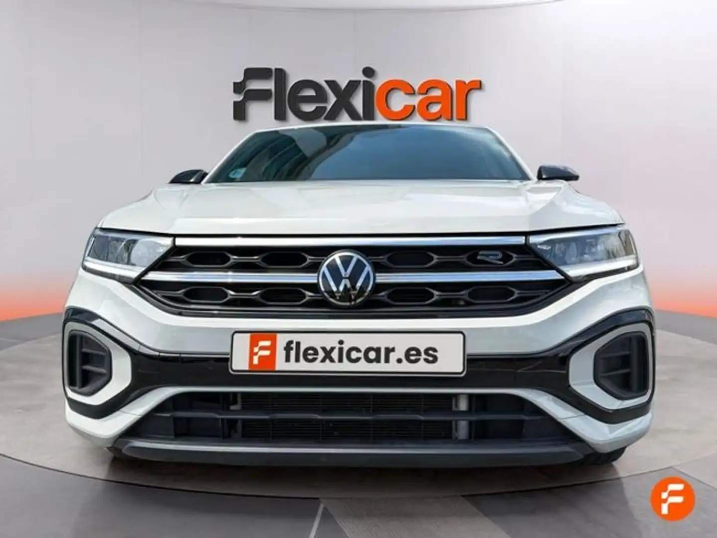 Volkswagen T-Roc 1.5 TSI R-Line kW DSG7 110KW Beige - 2