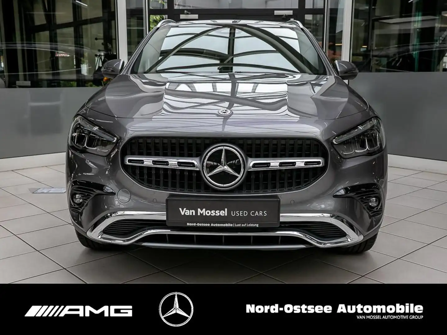 Mercedes-Benz GLA 200 d PROGRESSIVE ADV LED KAMERA TOTWINKEL Gris - 2