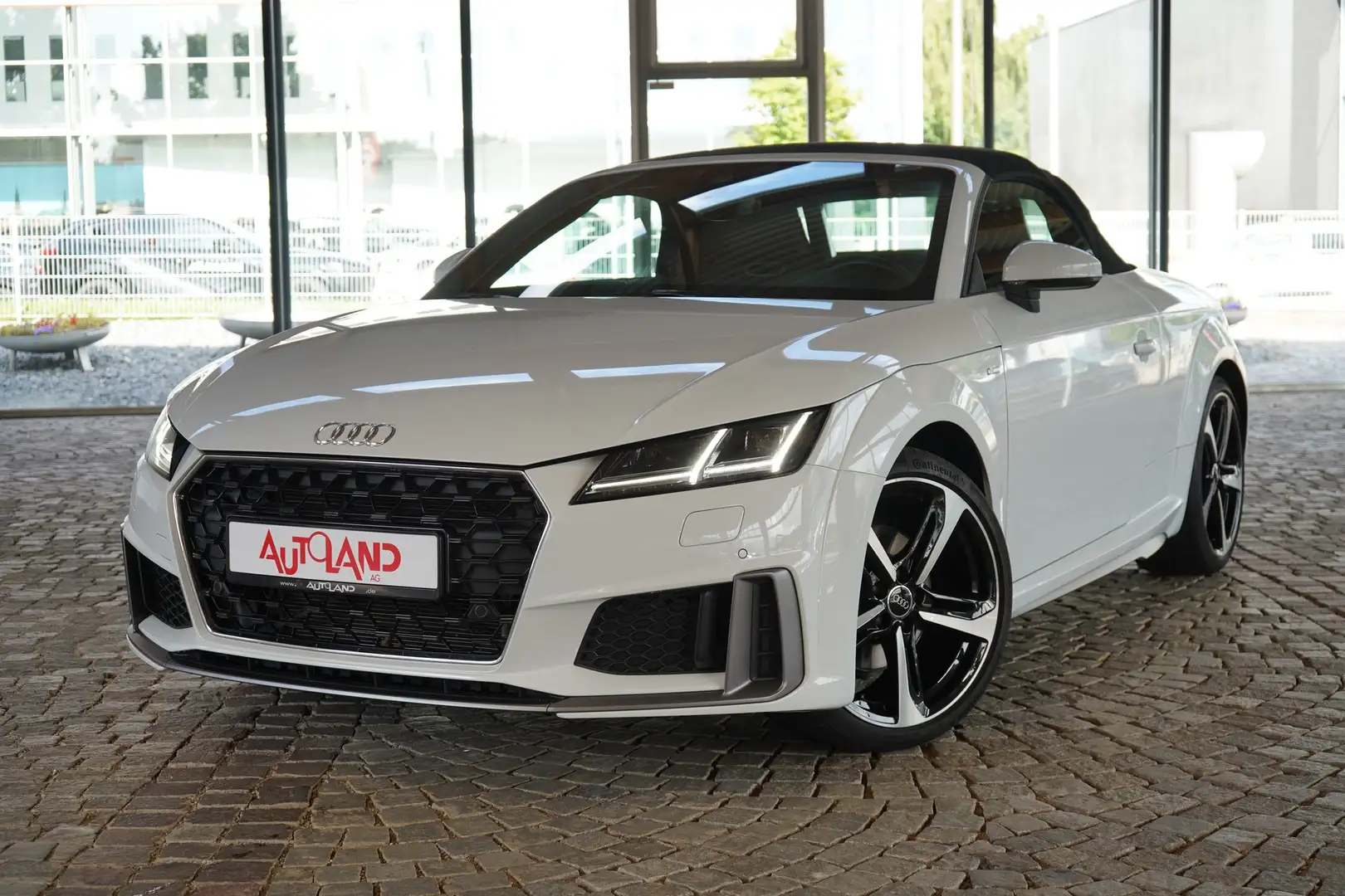 Audi TT Roadster 40 2.0 TFSI S-LINE LED Navi PDC USB Alb - 2