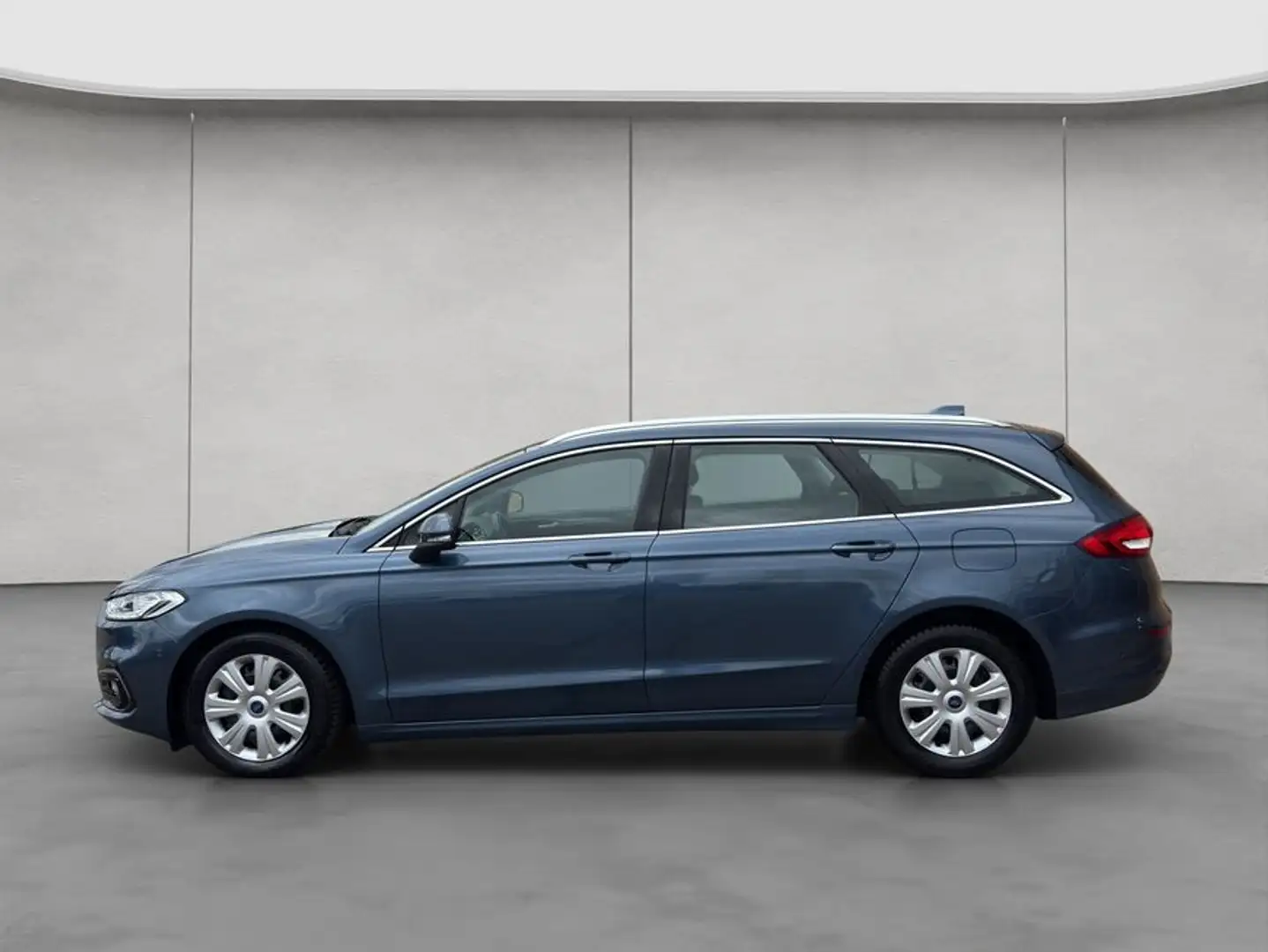 Ford Mondeo Turnier 2.0 EcoBlue Aut. Titanium Albastru - 2