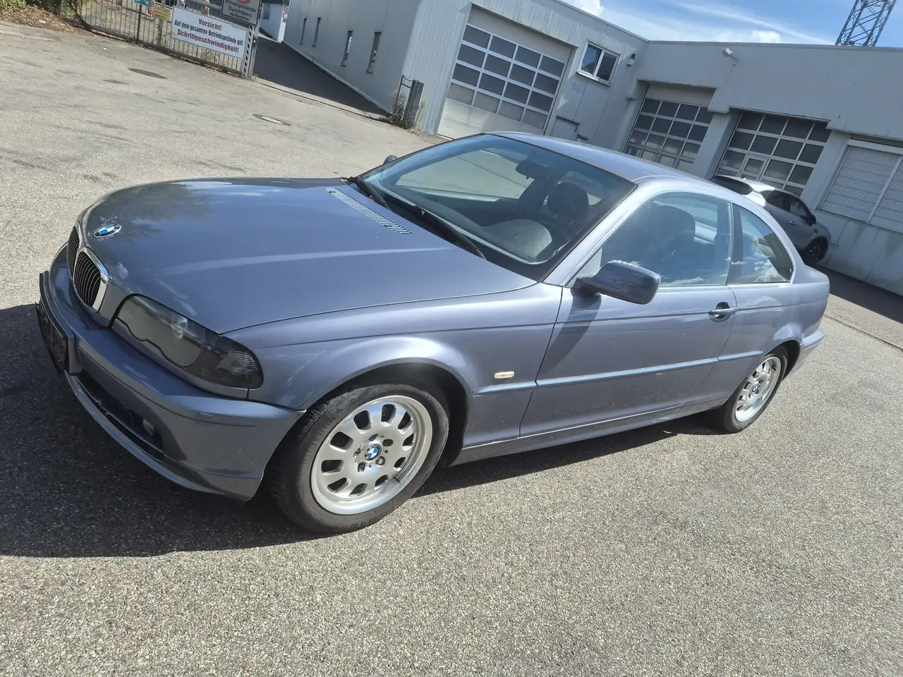 BMW 320 C i, foto 2