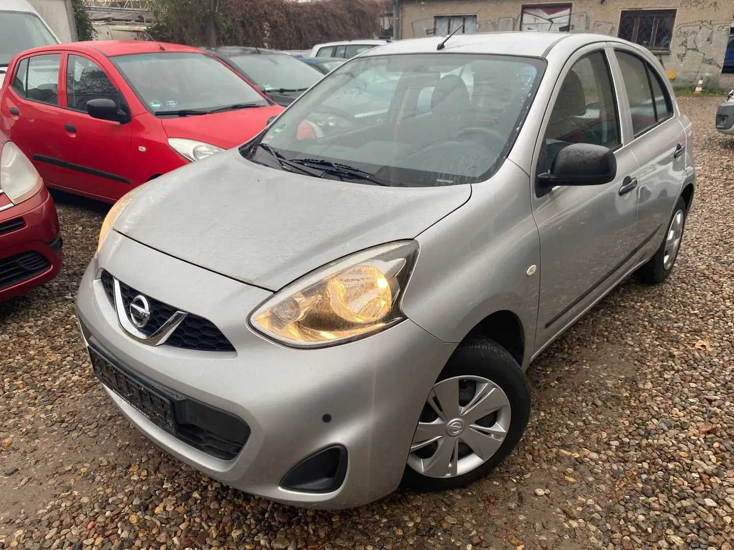 Nissan Micra Visia First-SCHECKHEFT-(1.HAND RENTNERIN) Silber - 1
