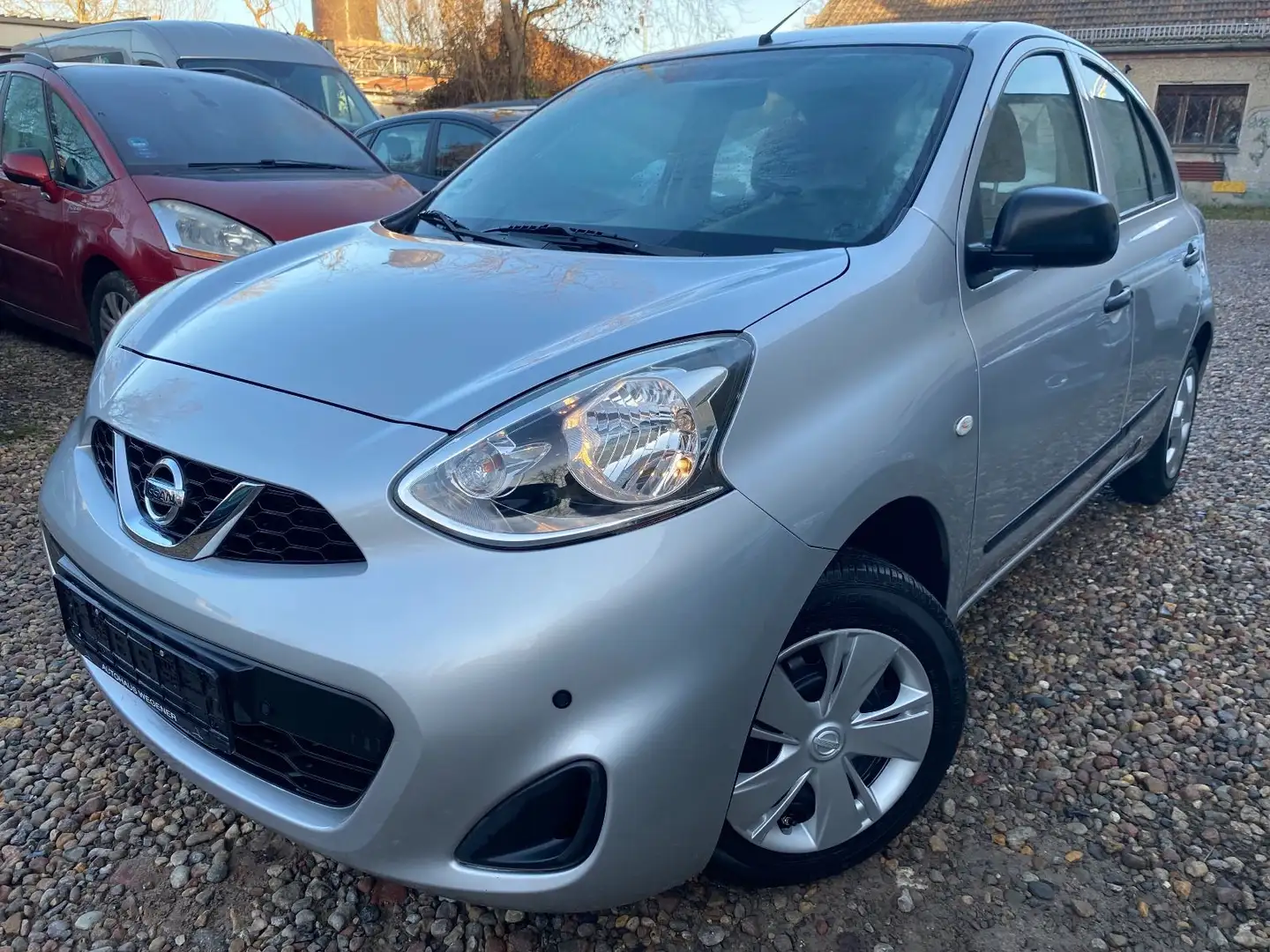 Nissan Micra Visia First-SCHECKHEFT-(1.HAND RENTNERIN) Silber - 1