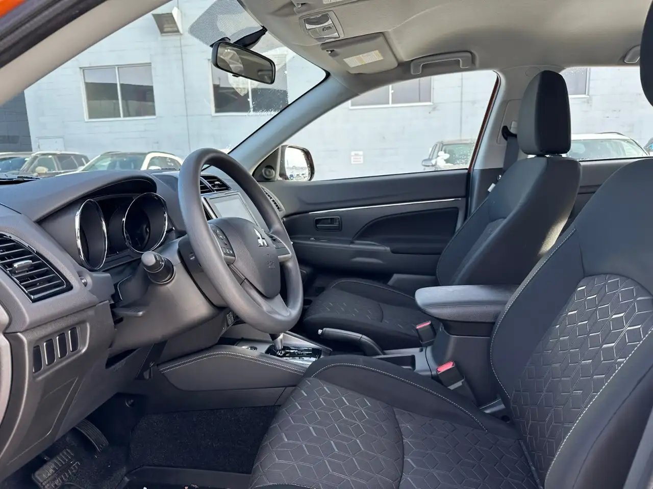 Mitsubishi RVR снимка Mitsubishi RVR