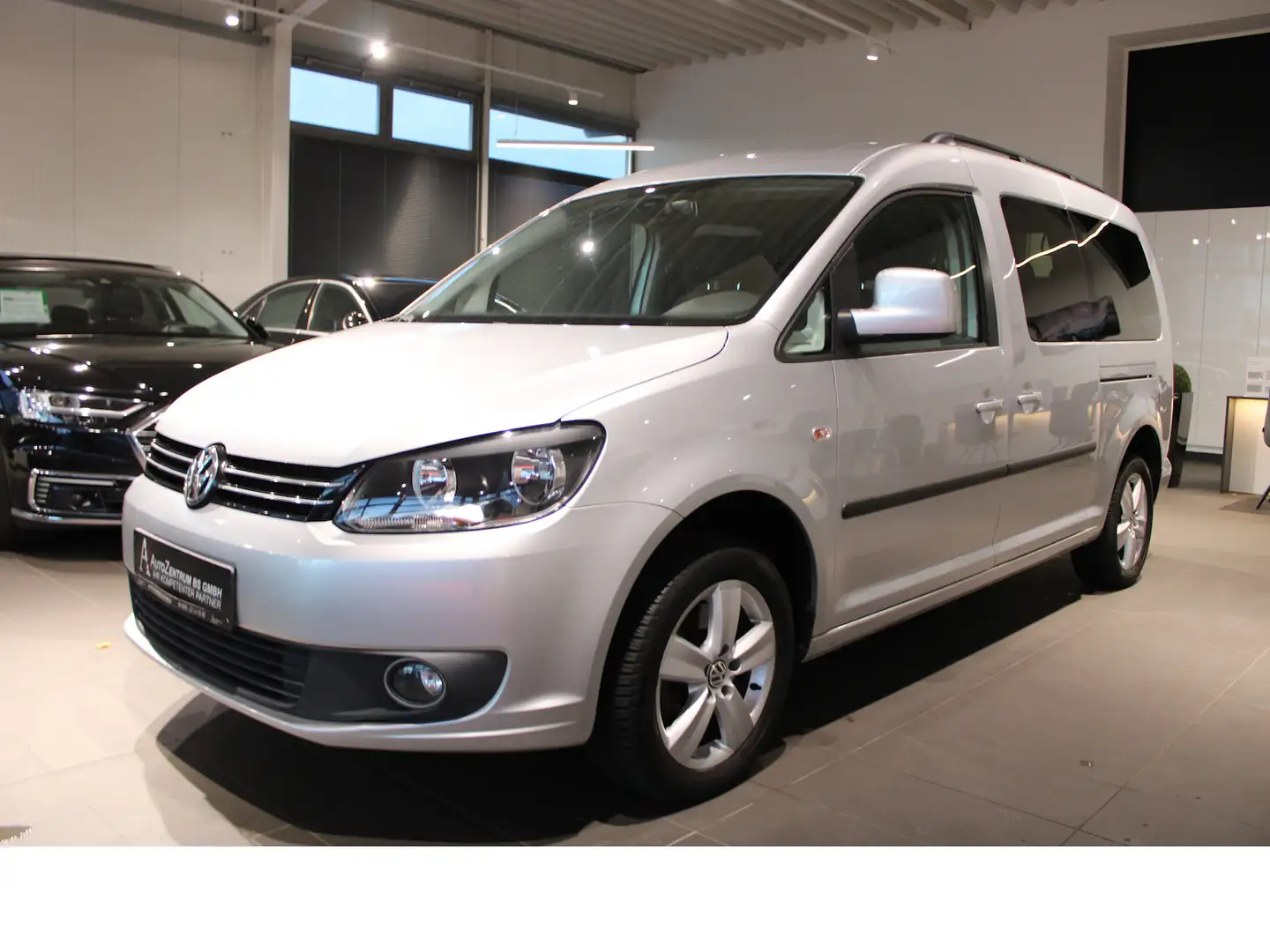 Volkswagen Caddy 2.0 TDI MAXI NAVI* KLIMA*SHZ*ALU*7sitz Argent - 1