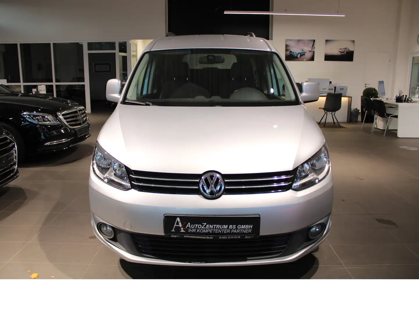 Volkswagen Caddy 2.0 TDI MAXI NAVI* KLIMA*SHZ*ALU*7sitz Zilver - 2