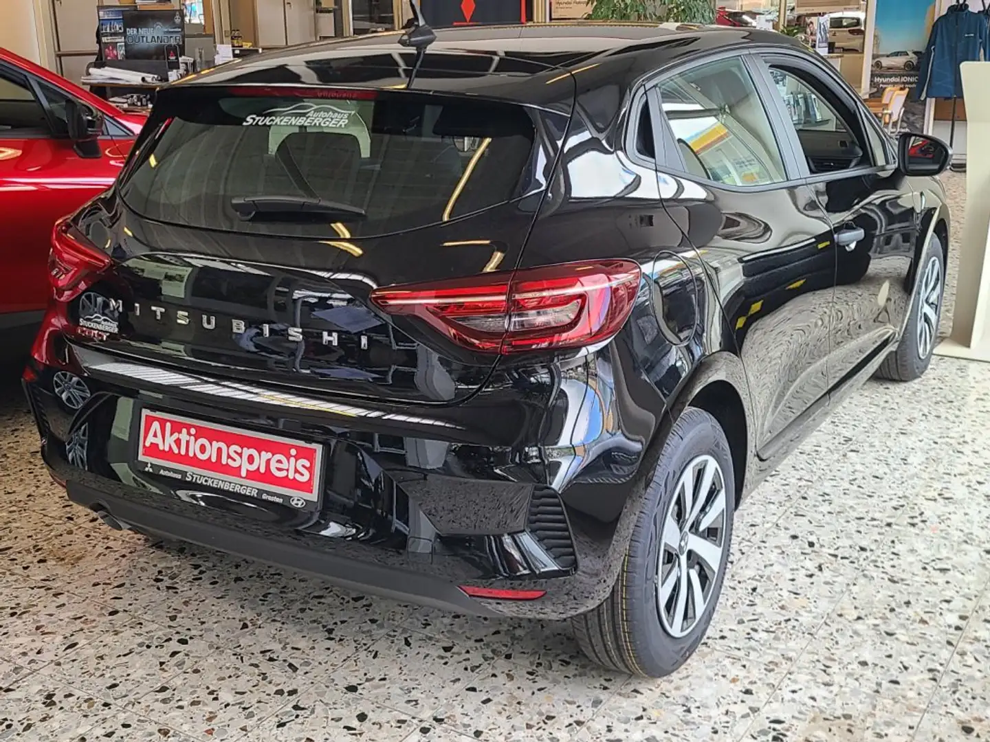 Mitsubishi Colt 1,0 MPI Inform Zwart - 2