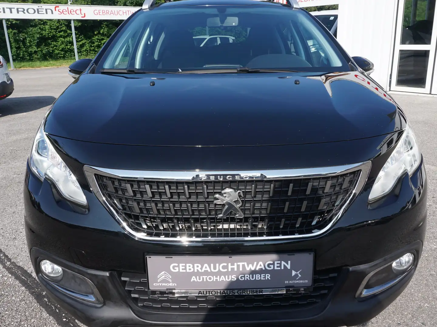 Peugeot 2008 1,6 Blue HDi Style Zwart - 2