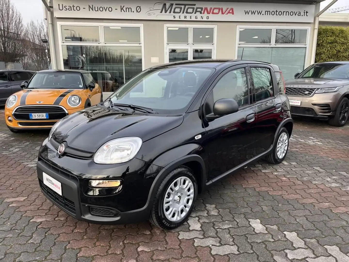 Fiat Panda 1.0 firefly hybrid s&s 70cv Negro - 1