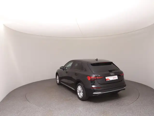 Audi A3 view 5