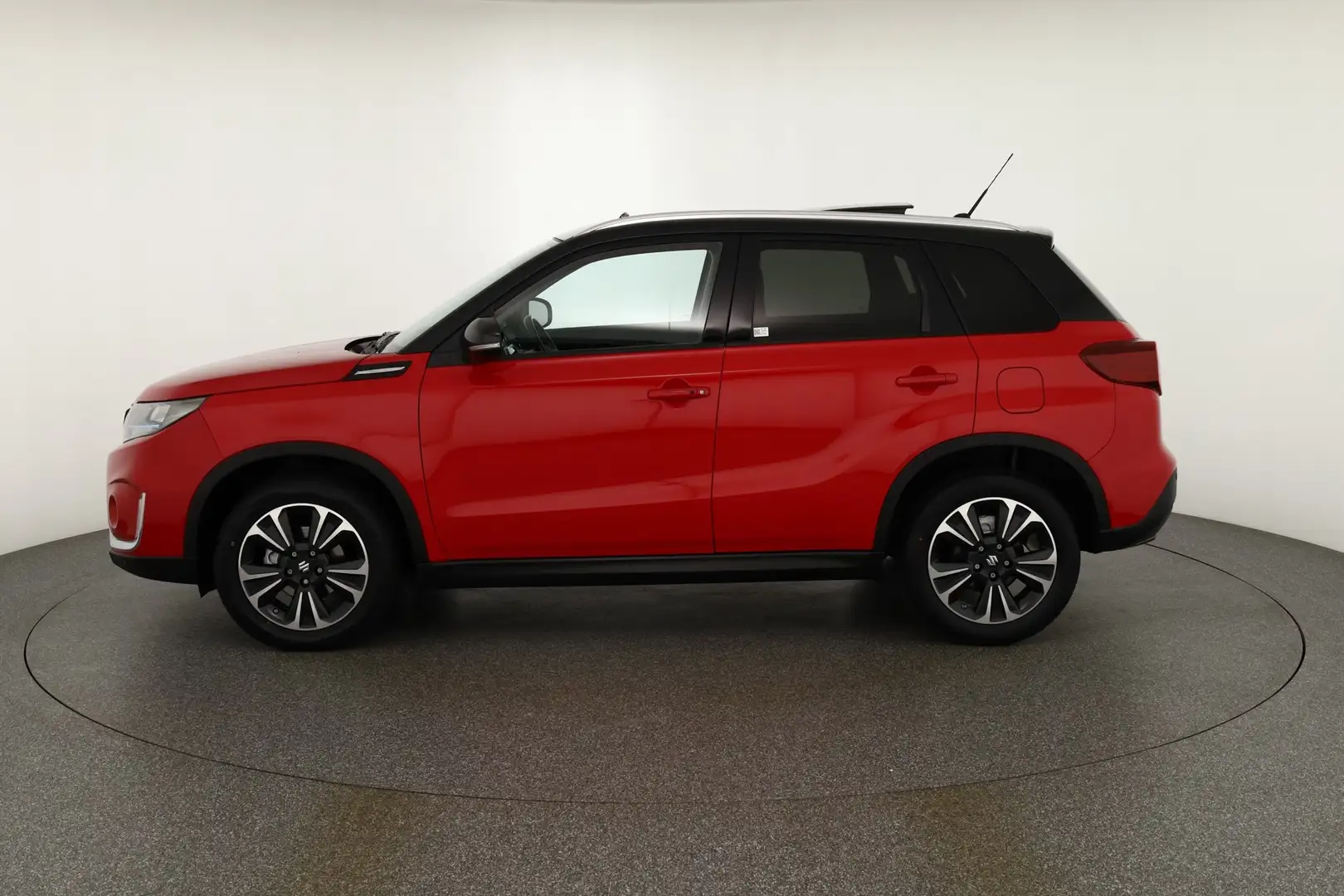 Suzuki Vitara 1.4 Comfort 4WD LED Navi Panorama Kamera Rot - 2