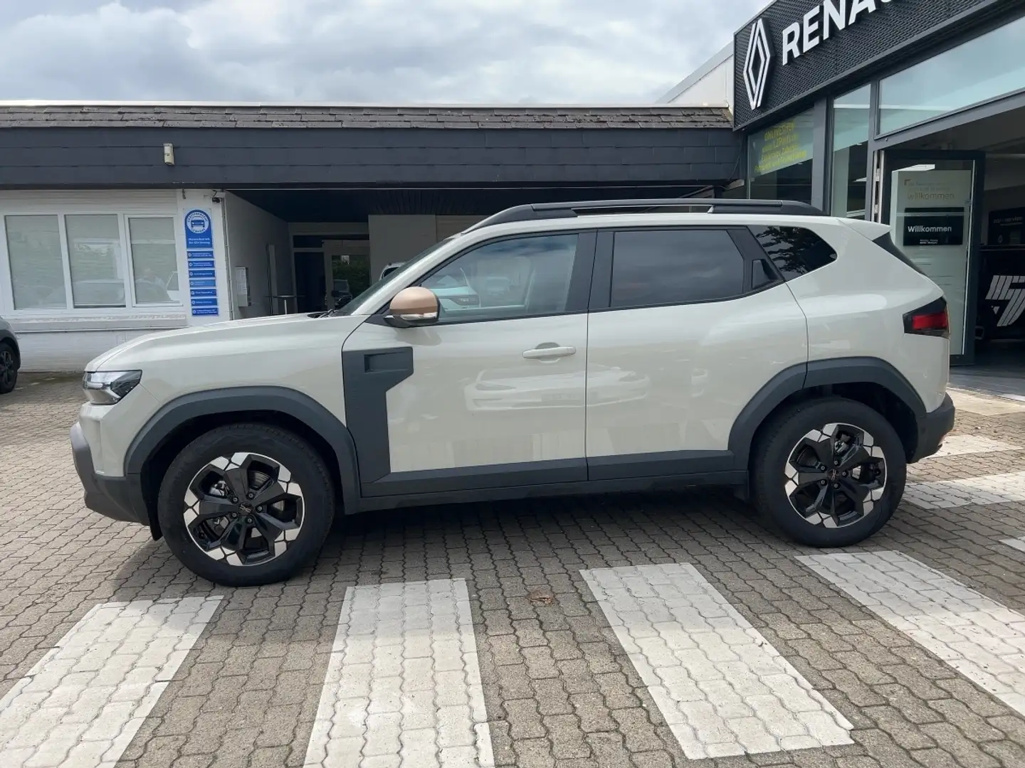 Dacia Duster Extreme HYBRID 140 Automatik,AHK,Navi - 2