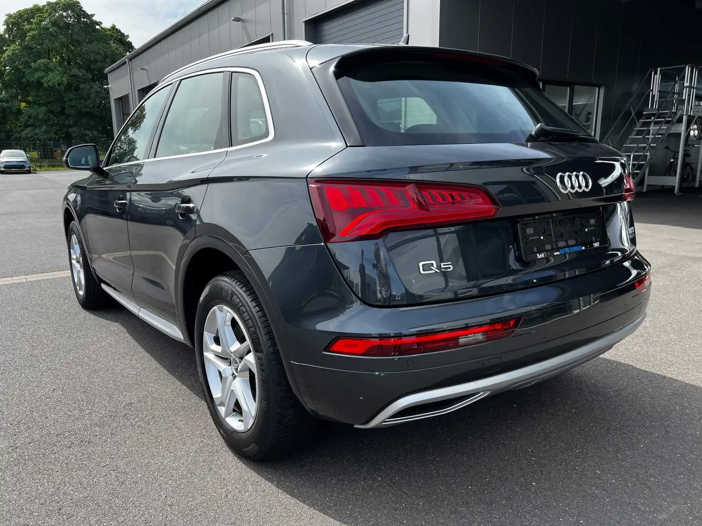 Audi Q5 TFSI 2.0 quattro S tronic design NAV Sitzh. XEN Gris - 2