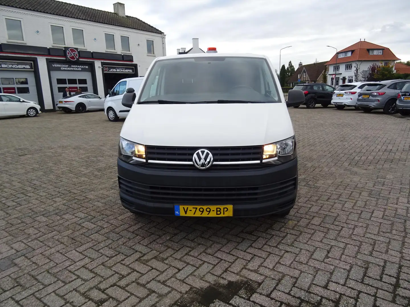 Volkswagen Transporter 2.0 D 75KW MET INRICHTING Wit - 2