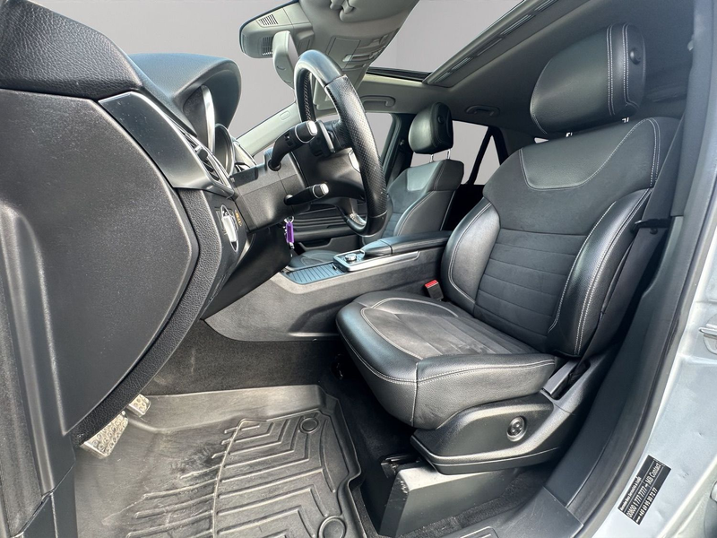 Mercedes-Benz ML 250 CDI BlueTec   AHK  "Sport Paket" — photo 11