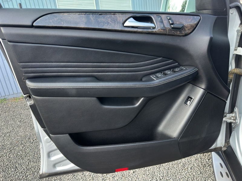 Mercedes-Benz ML 250 CDI BlueTec   AHK  "Sport Paket" — photo 12