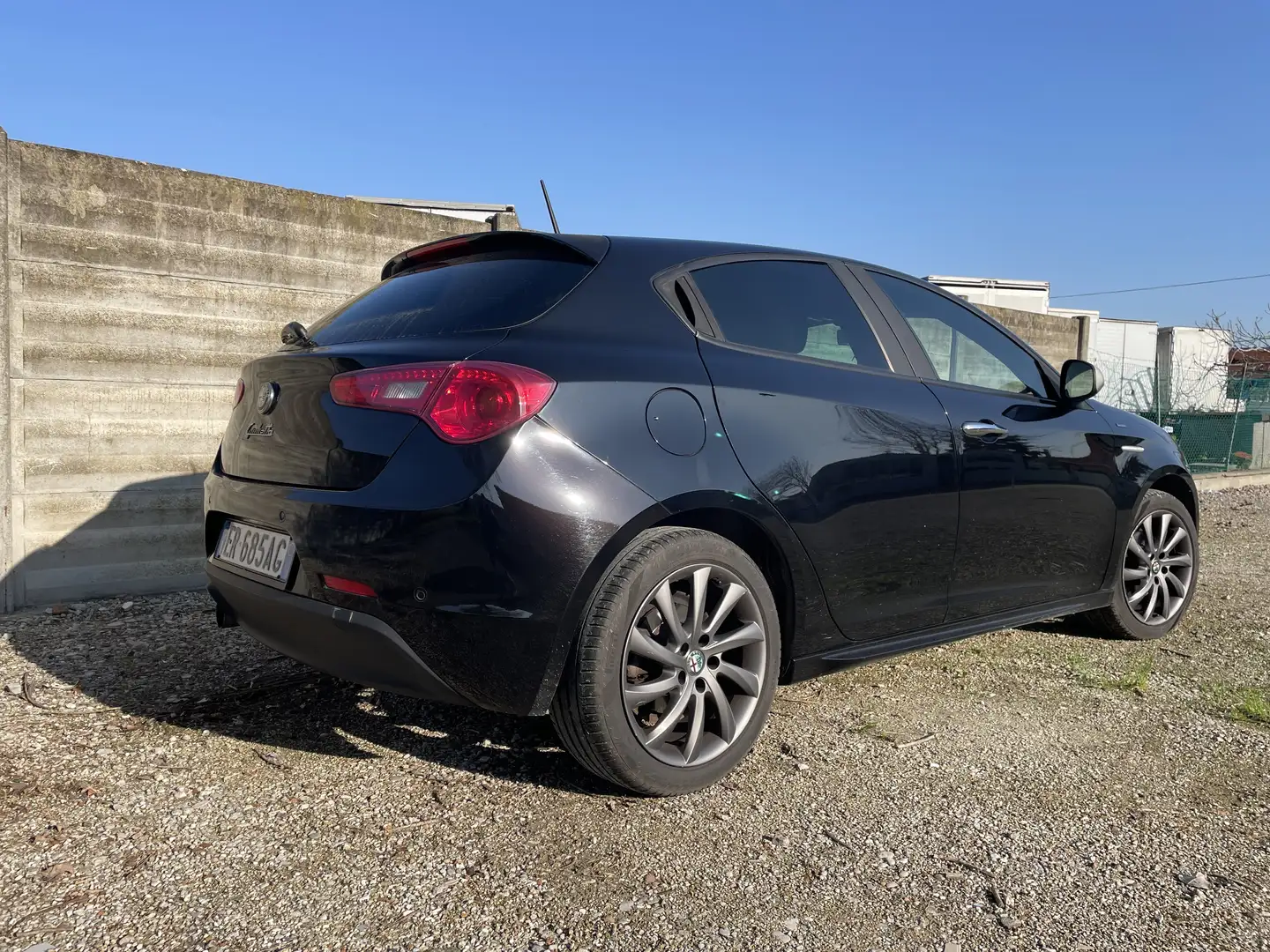 Alfa Romeo Giulietta 1.6 jtdm Veloce - 2