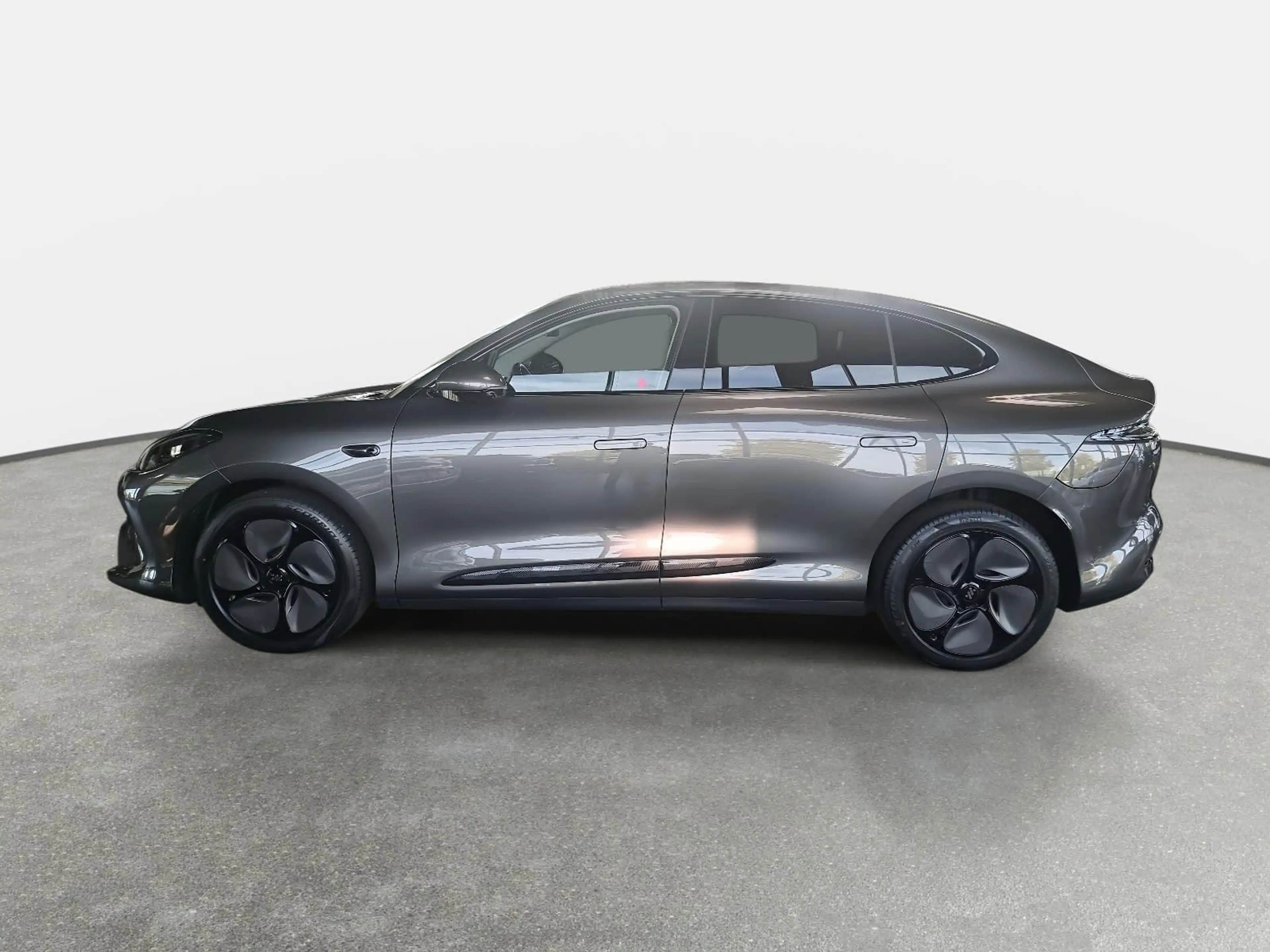 MG IM6 IM6 EV 100 KWH MY26 PREMIUM — photo 6
